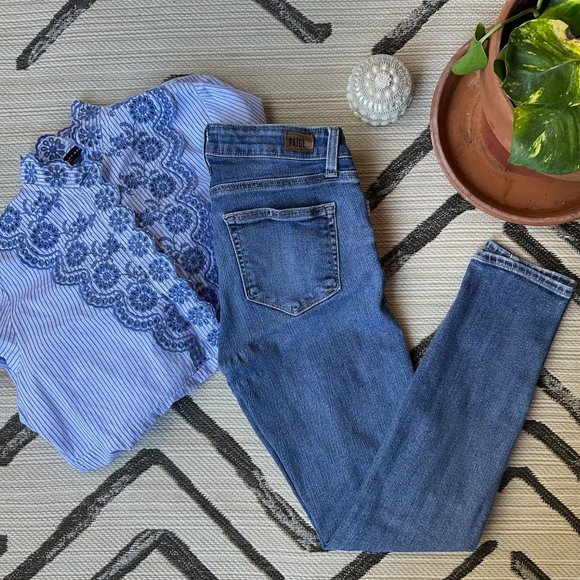 PAIGE Verdugo Ankle Skinny Jeans - Picture 2 of 9